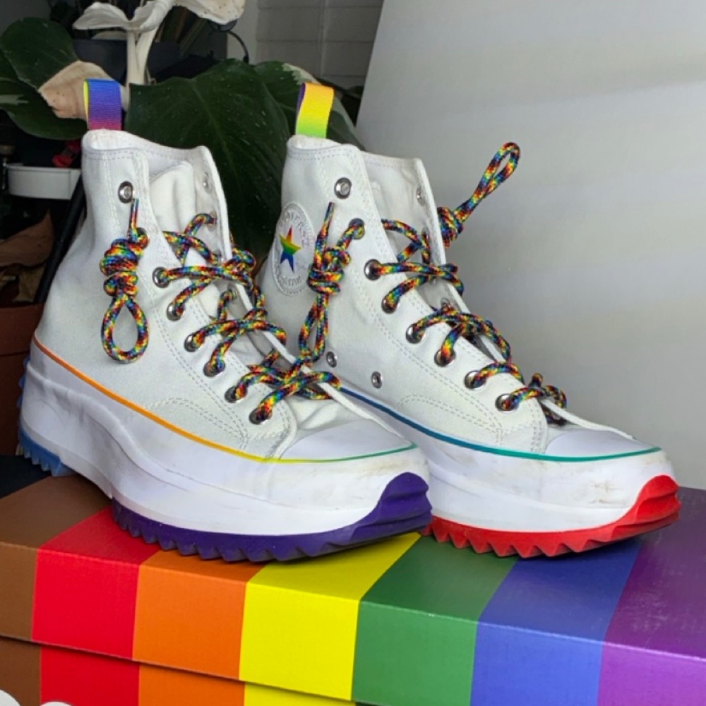 PRIDE Run Star Hike Converse